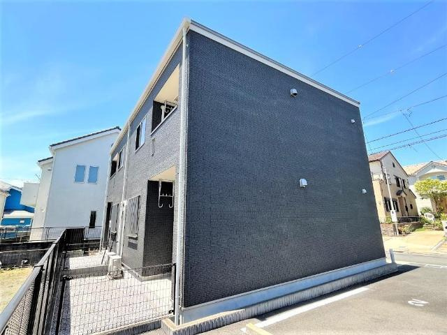 横浜市泉区中田南２丁目のアパートの外観