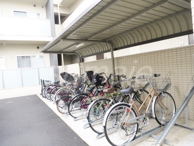 Ｉｎｔｅｒ ＰａｒｋⅡのその他共用部分|敷地内自転車置場ございます♪