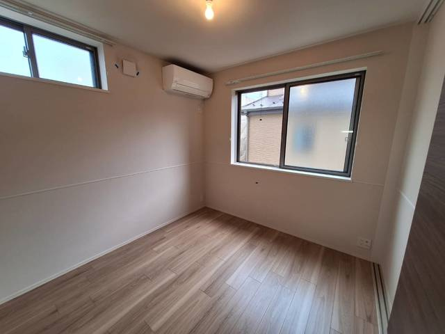 グリシーヌ五反野の居間・リビング|★キレイなフローリングのお部屋です★