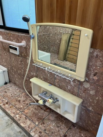桐生市堤町二丁目中古平家戸建の浴室