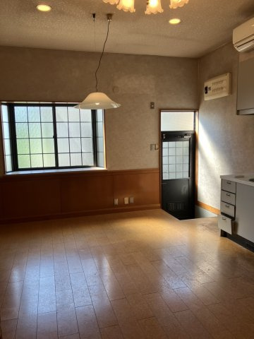 桐生市堤町二丁目中古平家戸建のキッチン