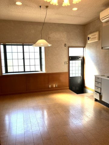 桐生市堤町二丁目中古平家戸建のキッチン