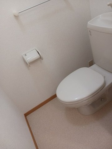 【トイレ】 | クレストールＢ | トイレもきれいです
