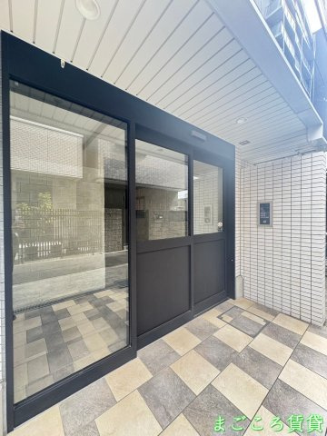 【エントランス】 | Jクレストドーム前