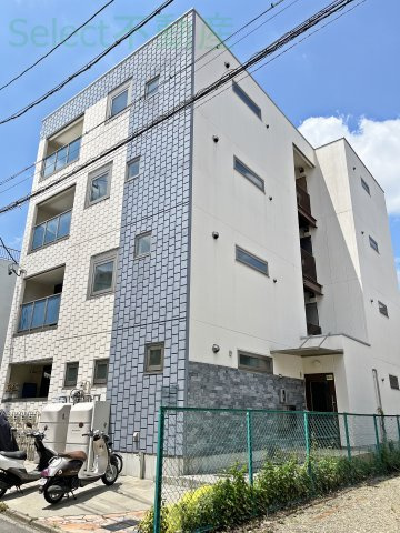 グランレーヴ金山の外観