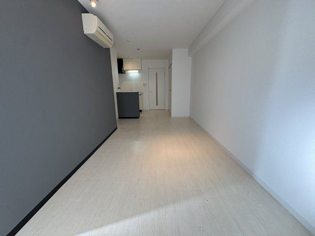 大阪市淀川区西中島６丁目の店舗事務所の居間・リビング