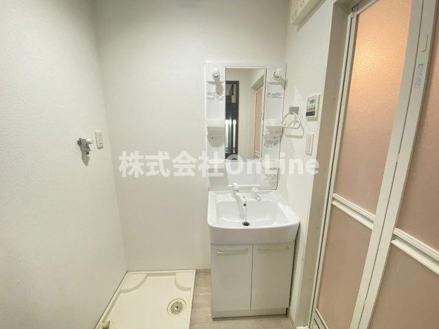 FLATS MINAGUCHIの独立洗面台
