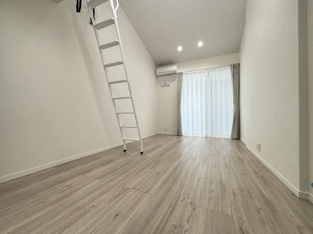 【居間・リビング】