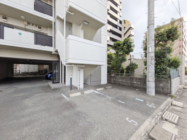 【駐車場】 | クレイドル博多南