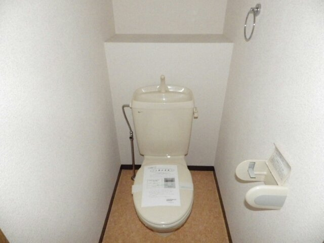 筑紫野市武蔵５丁目のアパートのトイレ