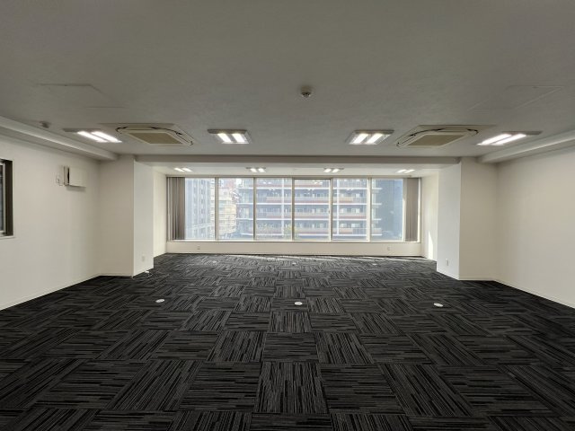 大阪市中央区久太郎町１丁目の事務所の内装