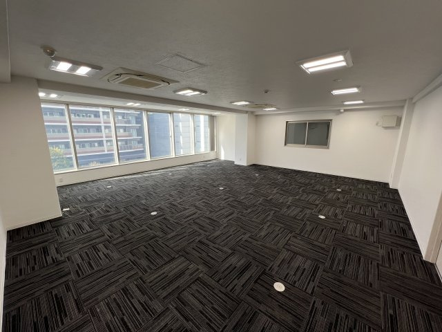 大阪市中央区久太郎町１丁目の事務所の内装