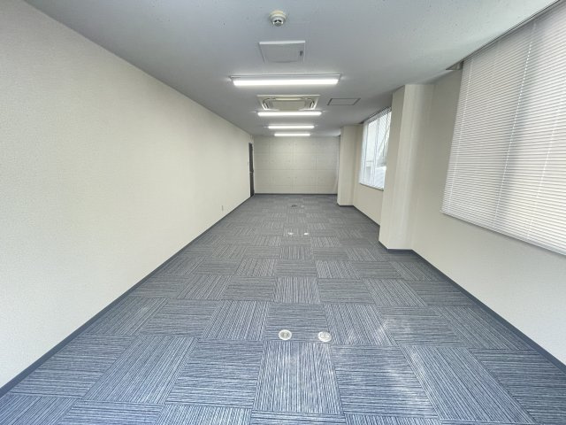 篠原松ケ枝ビルの内装