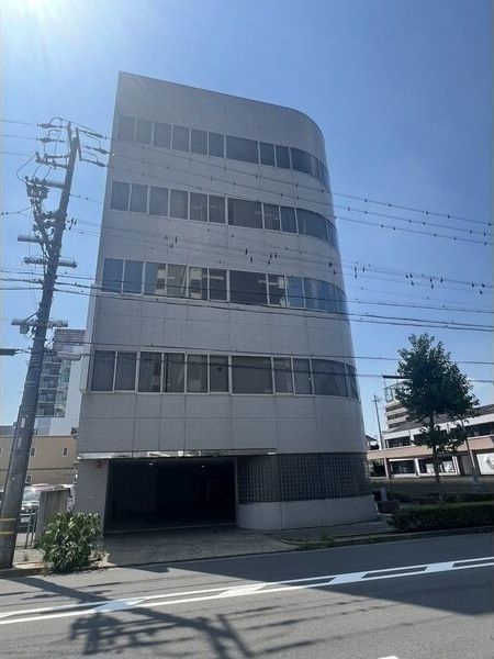 エスエスビルディングの外観