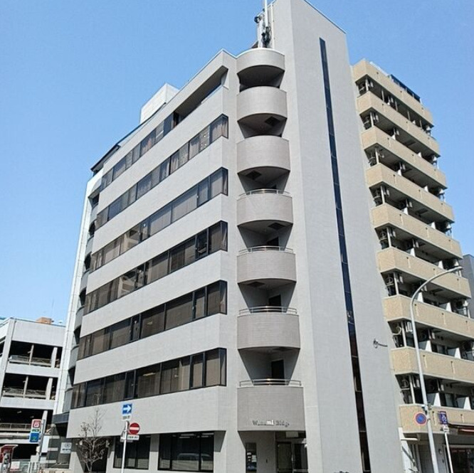 丸の内和波ビルの外観
