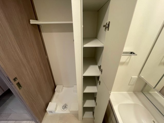 コンフォリア・リヴ本町WEST　Qの収納