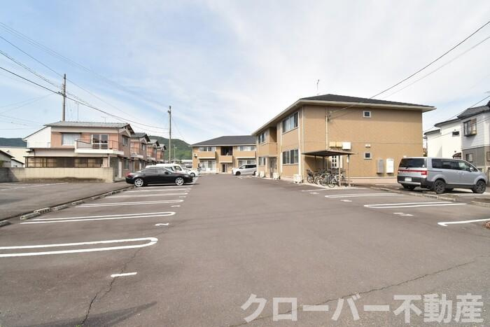 セジュール坂本 Ａ棟の駐車場|駐車場