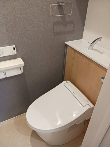 オーシャン・リッジ　　刈谷市近郊の賃貸ならクラスホーム刈谷店のトイレ|コンパクトで使いやすいトイレです
