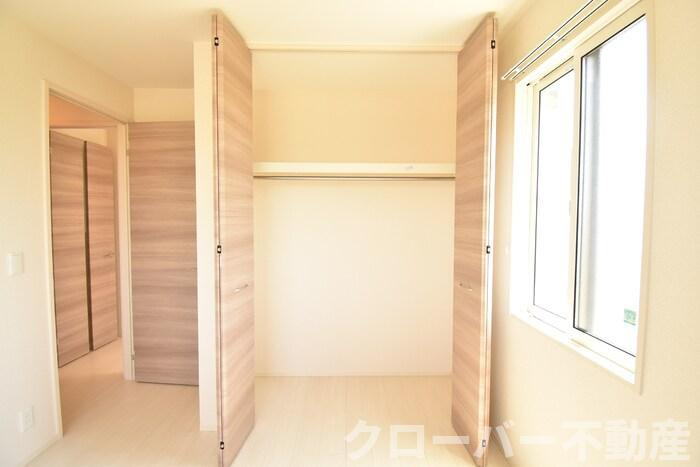 トゥリトール A棟の収納|クローゼット