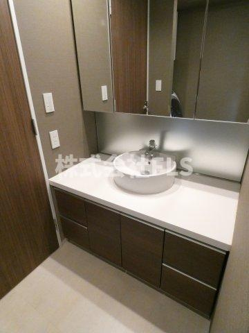 渋谷区恵比寿４丁目の賃貸マンションの独立洗面台