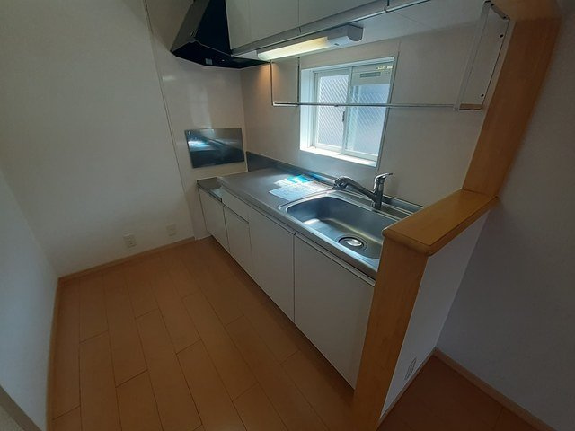 筑紫野市岡田１丁目のアパートのキッチン|使いやすいキッチンです