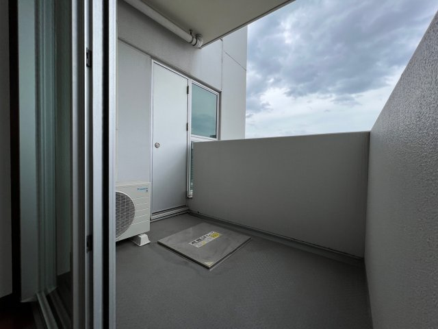 クロスレジデンス大阪新町のバルコニー