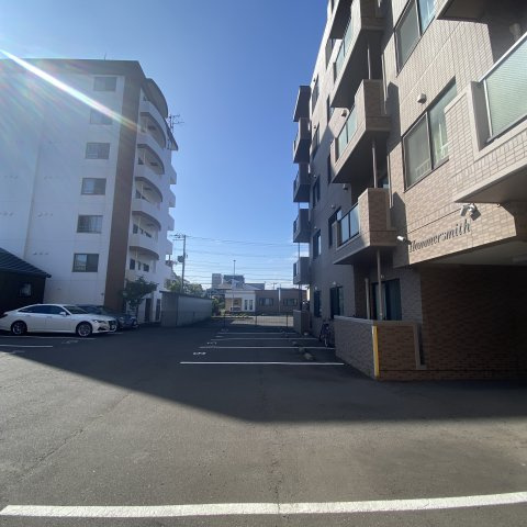 Ｈａｍｍｅｒｓｍｉｔｈの駐車場