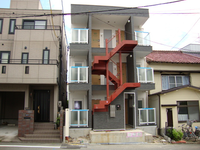 ソリッド瑞穂通の外観