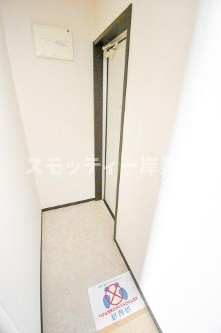 フジパレス北加賀屋V番館の玄関