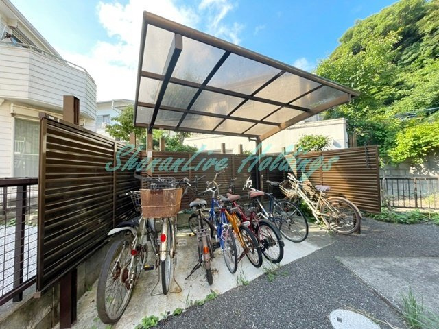 鎌倉市稲村ガ崎５丁目のアパートのその他共用部分