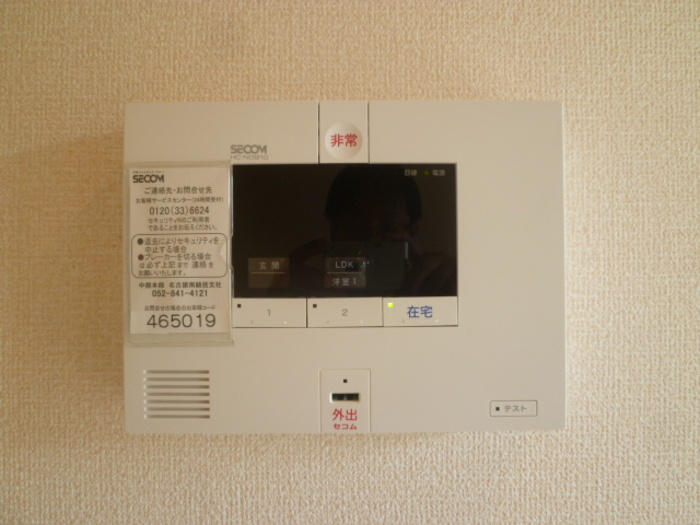 ペルテ飛鳥ＡＢ　Ａ棟のセキュリティ