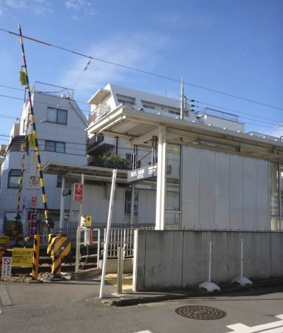 世田谷区赤堤４丁目の店舗事務所の周辺
