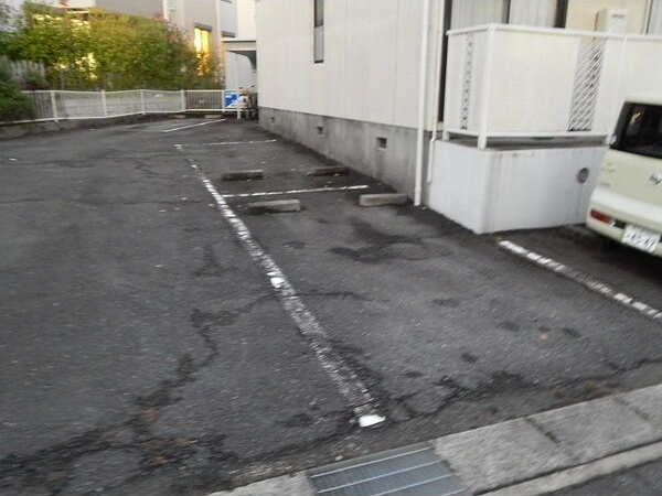ライクピアの駐車場