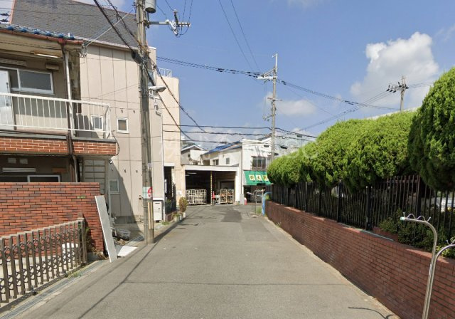 東中島3丁目　戸建ての周辺