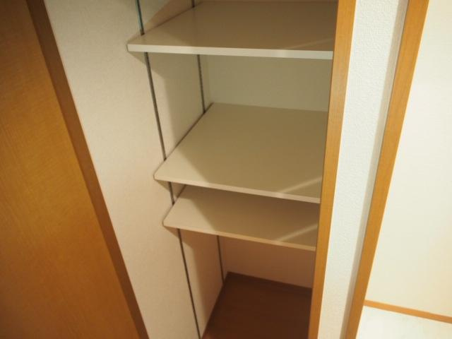 レージュ桜山の収納