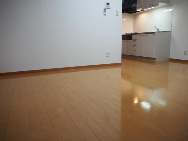 レージュ桜山の居間・リビング