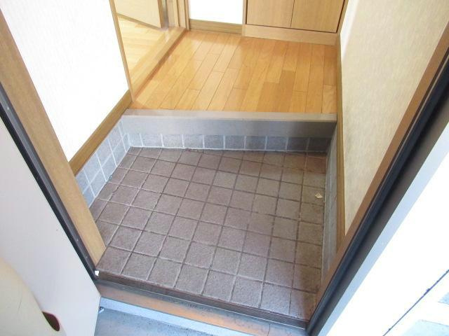 フルハウス（北）の玄関