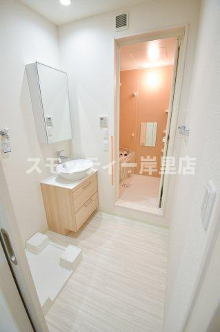 フジパレス中加賀屋Ⅵ番館の洗面所