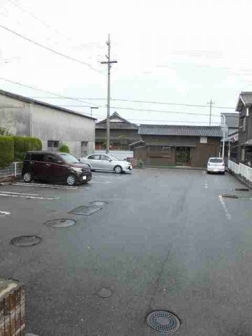 エトワール　　刈谷市近郊の賃貸ならクラスホーム刈谷店の駐車場|カースペースがあります