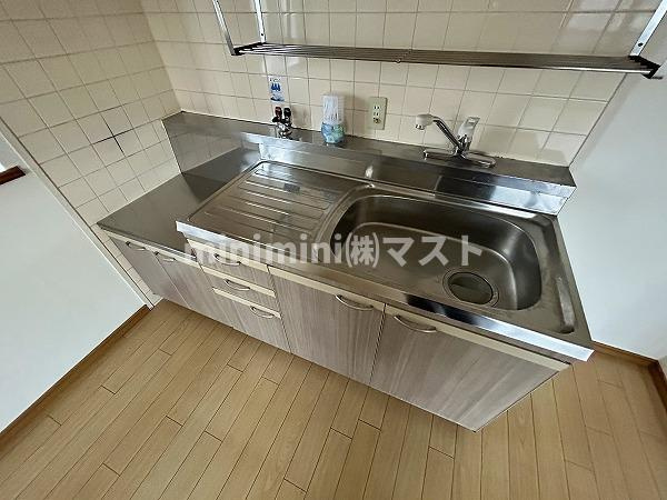 ラフィーヌ帝塚山のキッチン