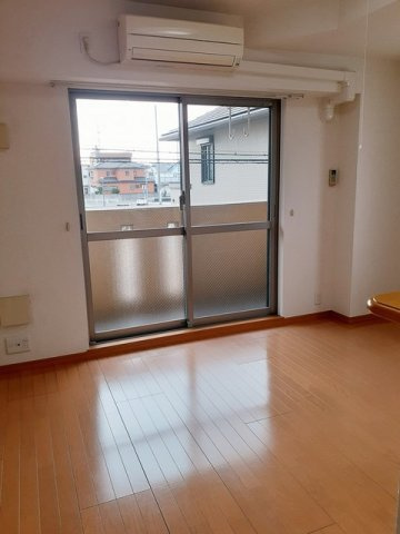 サニーブローテ住吉Ⅰ　　刈谷市近郊の賃貸ならクラスホーム刈谷店の居間・リビング|使いやすい居間です