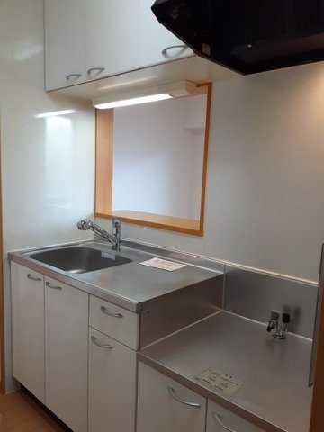 サニーブローテ住吉Ⅰ　　刈谷市近郊の賃貸ならクラスホーム刈谷店のキッチン|お料理しやすいキッチンです