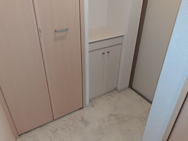 クレメントハウスの玄関