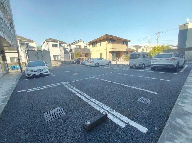 レオパレスウエストサイド白山のその他