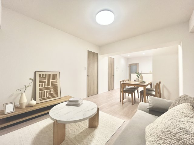 日商岩井高槻マンションの居間・リビング