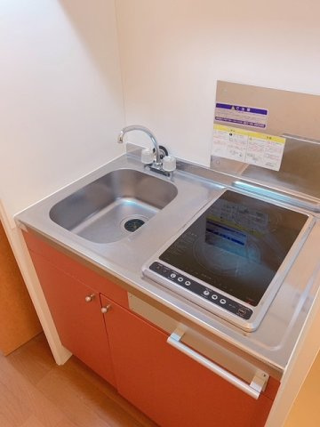 レオパレスＶｉＶｉ芦屋のキッチン