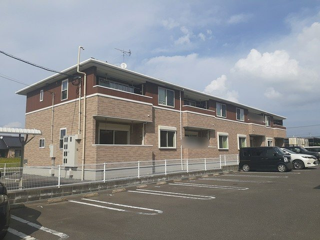 クローバー・Ⅲの外観