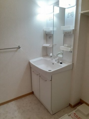 アルディエンテの洗面所