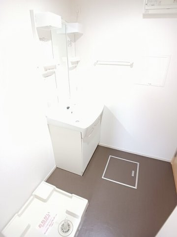 グランソレイユ　Ｄの洗面所
