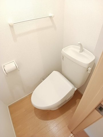 グランソレイユ　Ｄのトイレ